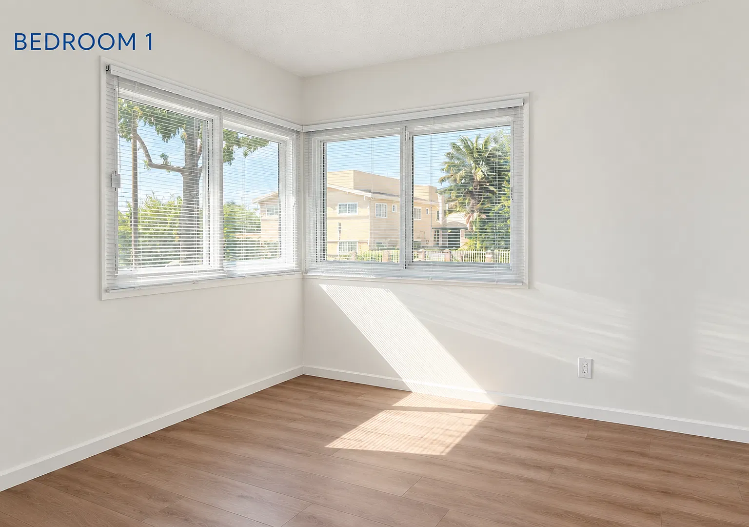 812 Larch — Photo 4