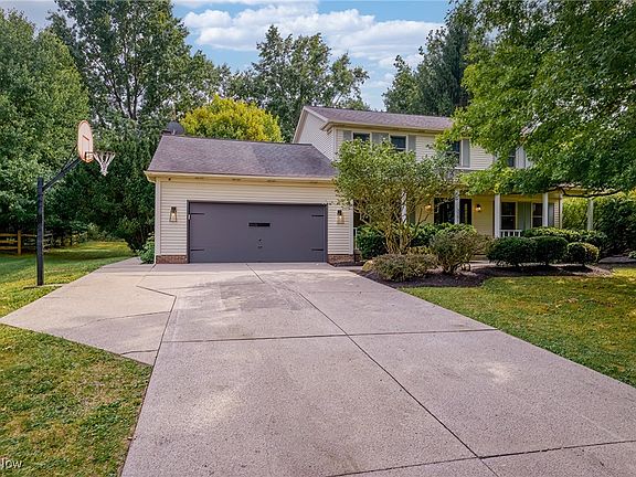 2nd image of 33916 Blue Heron Dr