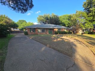 905 Glen Vista Dr N, Irving, TX 75061