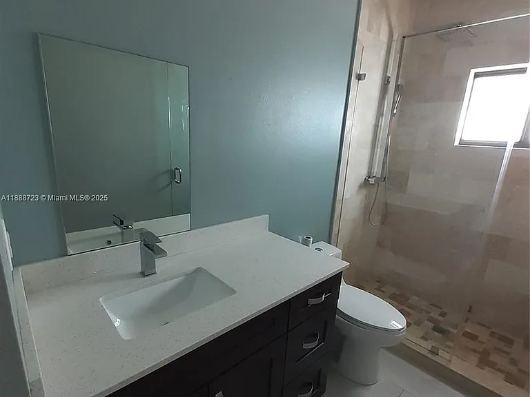 23 Jenny Ln — Photo 22