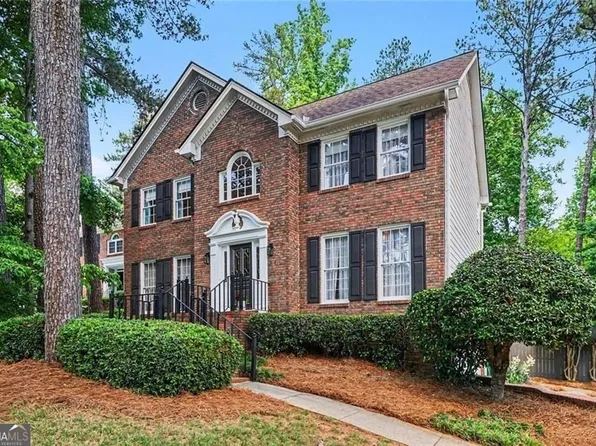 751 Rosa Dr, Lawrenceville, GA 30044