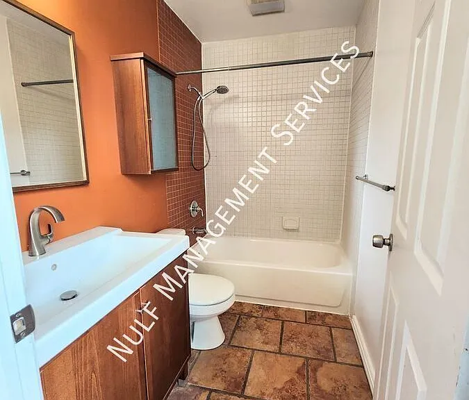 3801 Penn Ave #2 — Photo 4