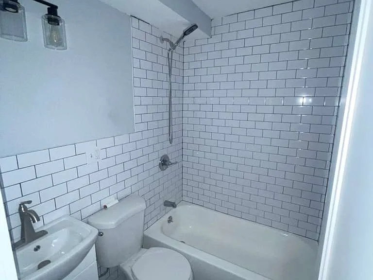 467 Ferry St #1F — Photo 8