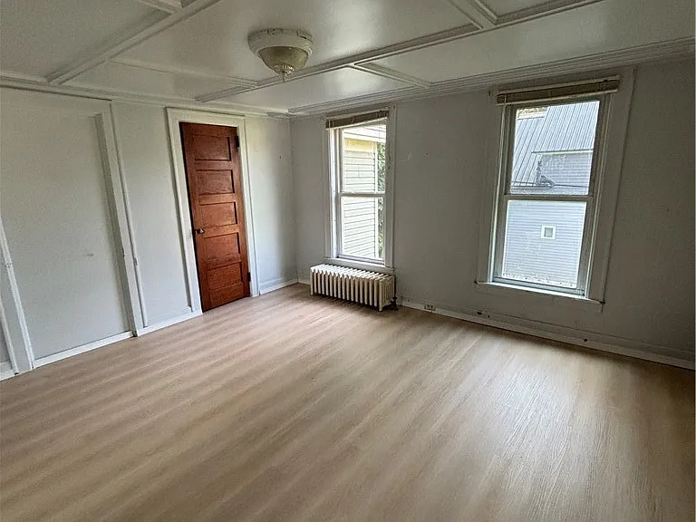 616 Mundy St — Photo 3