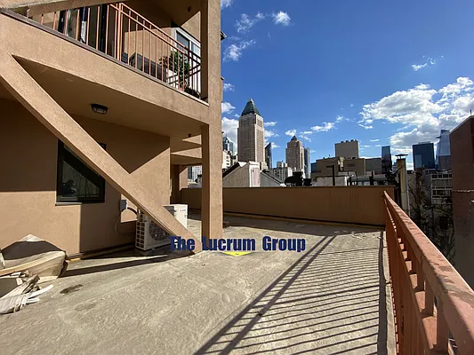 Rented by Lucrum Group | media 8