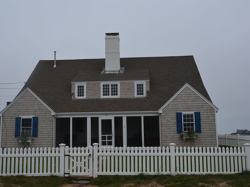 We love our new beach house!