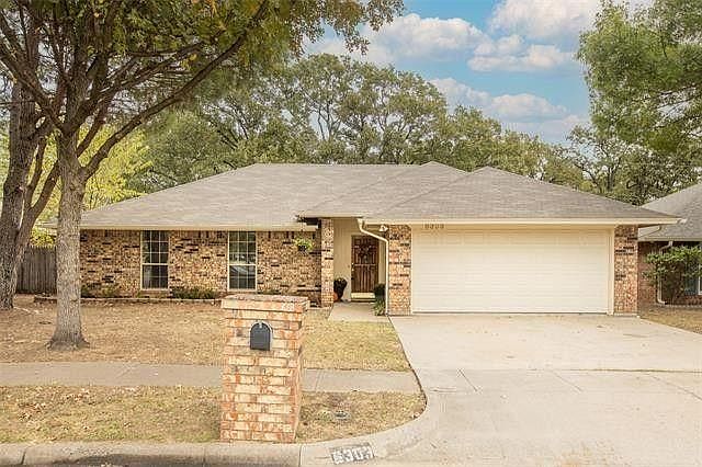 1st image of 6303 Royal Springs Dr