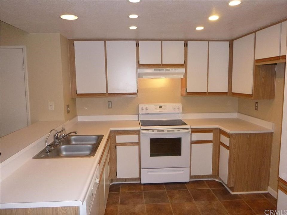 1st image of 2800 Keller Dr APT 69