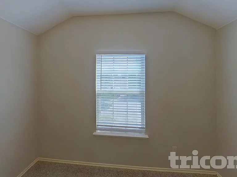 1216 Alder Tree Ln — Photo 10