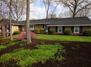 527 Cumberland Rd, Fredericksburg, VA 22405