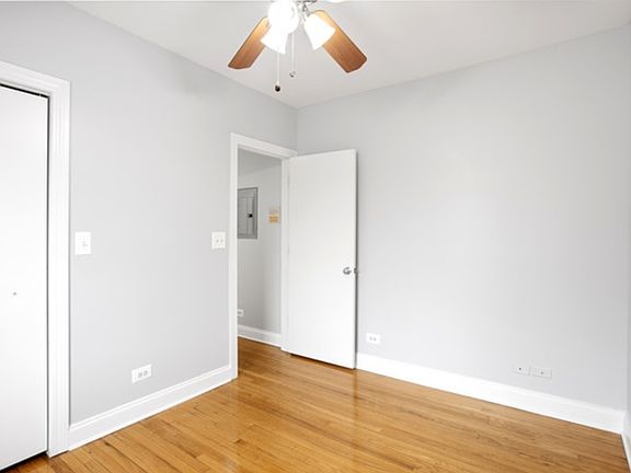 5th image of 7736 N Ashland Ave #3