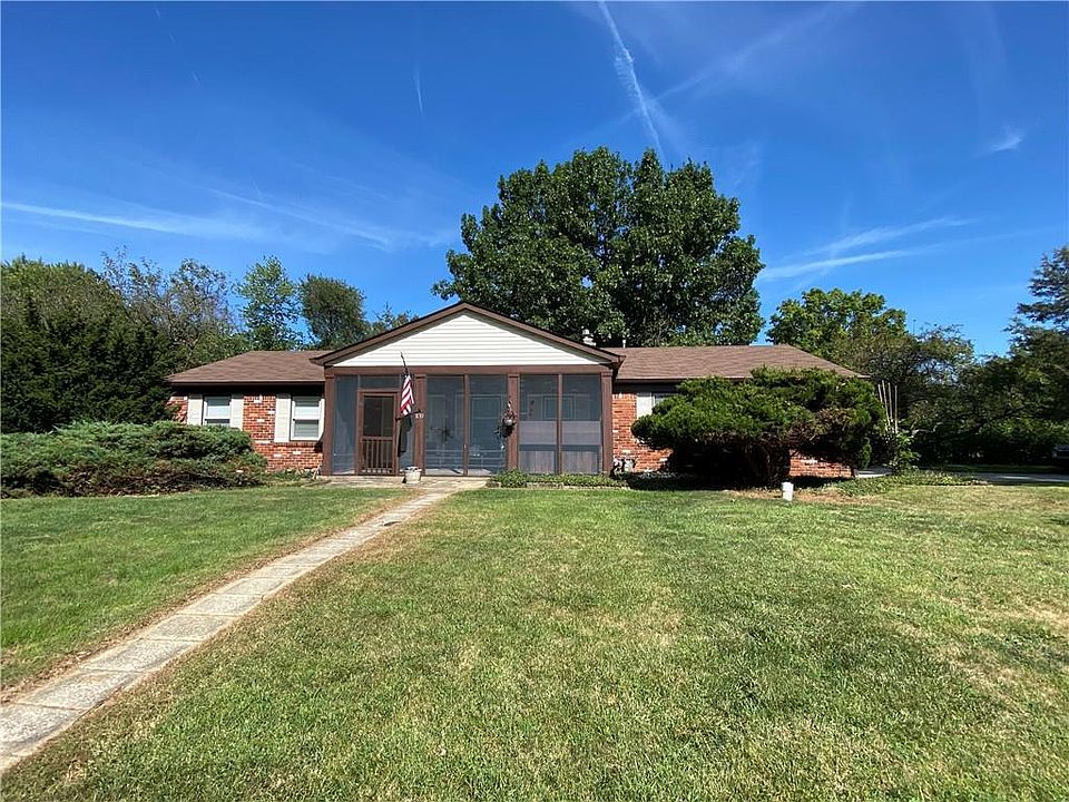 1st image of 839 Prescott Ct