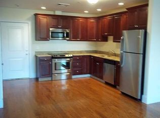 32 Locust St, Medford, MA 02155