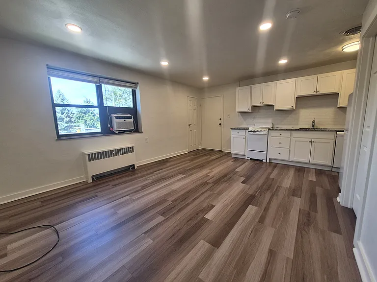 Shadyside Apartments — Photo 65