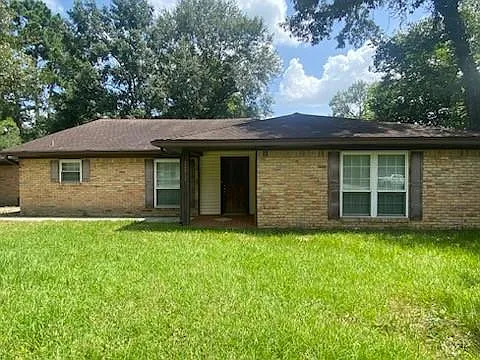 26019 Leafywood Dr — Photo 2