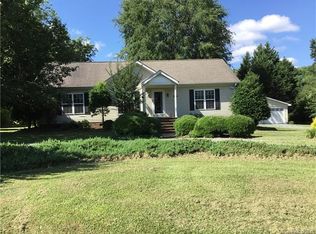 190 Central Heights Dr, Concord, NC 28025