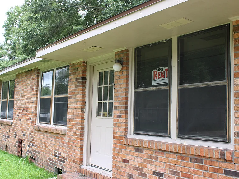 4565 Cobb St — Photo 1