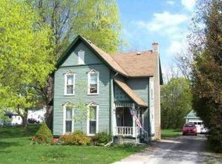 13 Munger St, Bergen, NY 14416