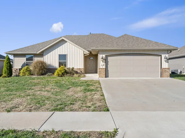 1909 S Lullwood Avenue, Springfield, MO 65802