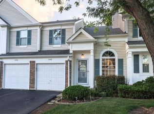 1540 Apple Grove Ln, Westmont, IL