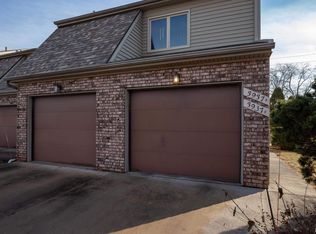 3937 Partridge Cir #206U, Bettendorf, IA 52722