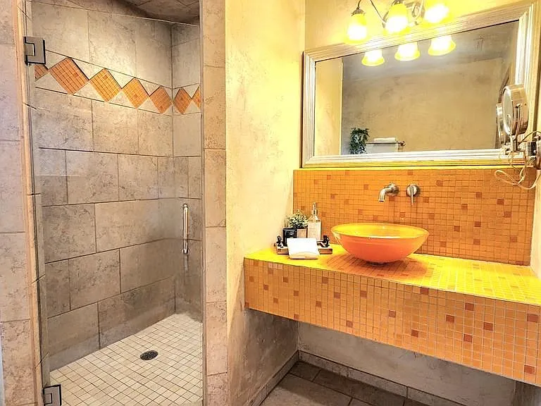 2305 Country Club Dr — Photo 25