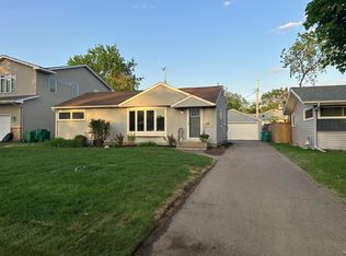 2543 Boone Ave S, Saint Louis Park, MN 55426