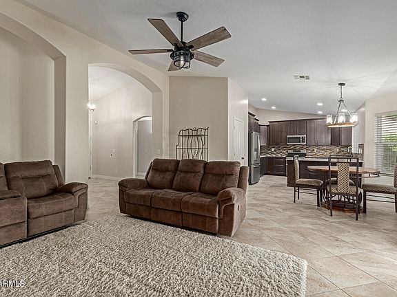 4th image of 4839 E FERNWOOD Court