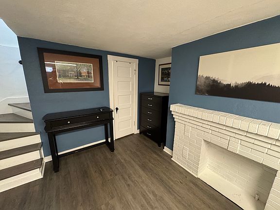 2nd image of 4620 W Moncrieff Pl