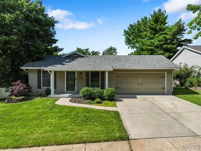 12123 Prestonpark Ln, Saint Louis, MO, 63146