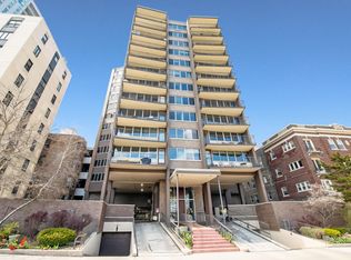1919 N Summit Ave UNIT 2, Milwaukee, WI 53202