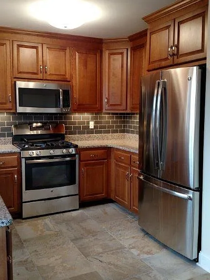 1 Hamilton St #3 — Photo 8
