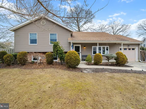 42 Cedarbrook Ln, Little Egg Harbor, NJ 08087