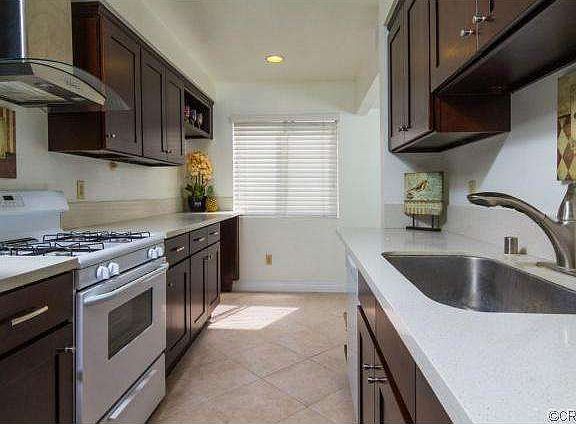 2nd image of 582 W Huntington Dr #B77