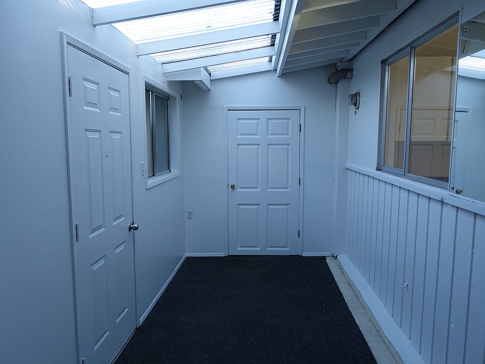 2nd image of 619 167th Ave NE