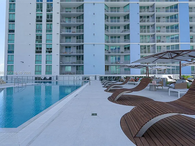 325 Biscayne Blvd #3326 — Photo 34
