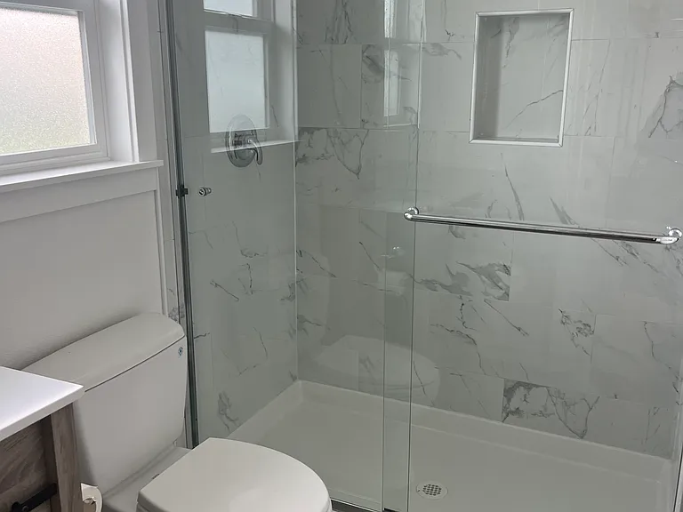 424 S 45th St #2 — Photo 7