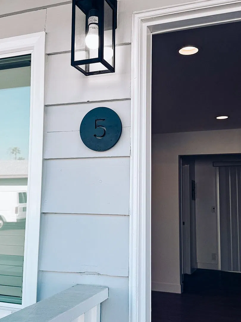 Harbor Blvd Apts. — Photo 1