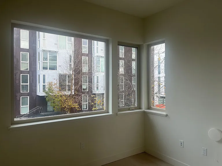 87 Kirkwood Ave — Photo 11