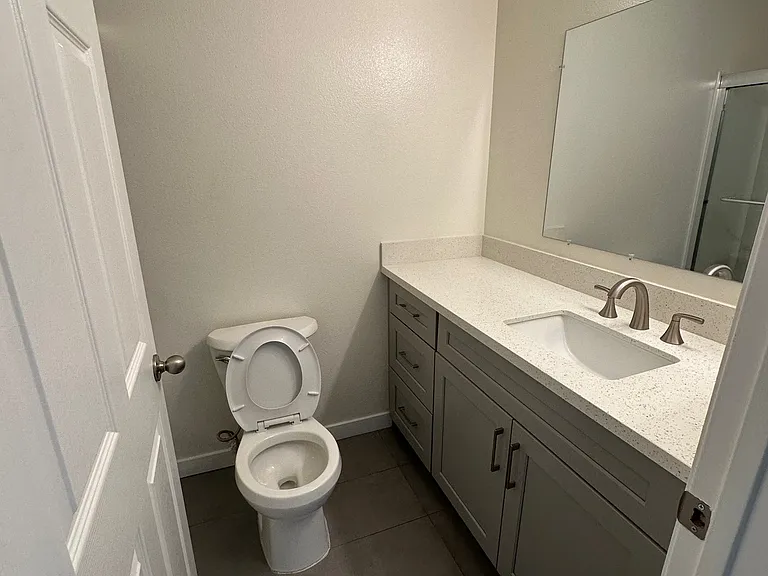 10441 McVine Ave #23 — Photo 9
