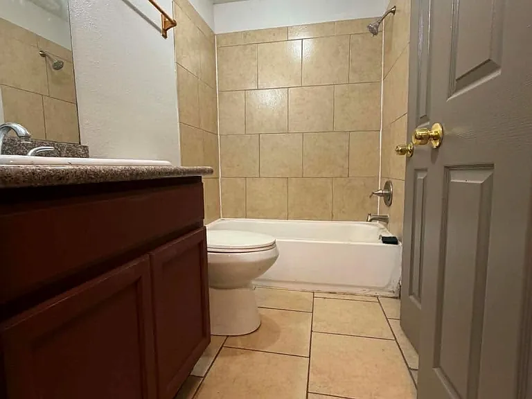 3028 Avenue M #2M — Photo 8