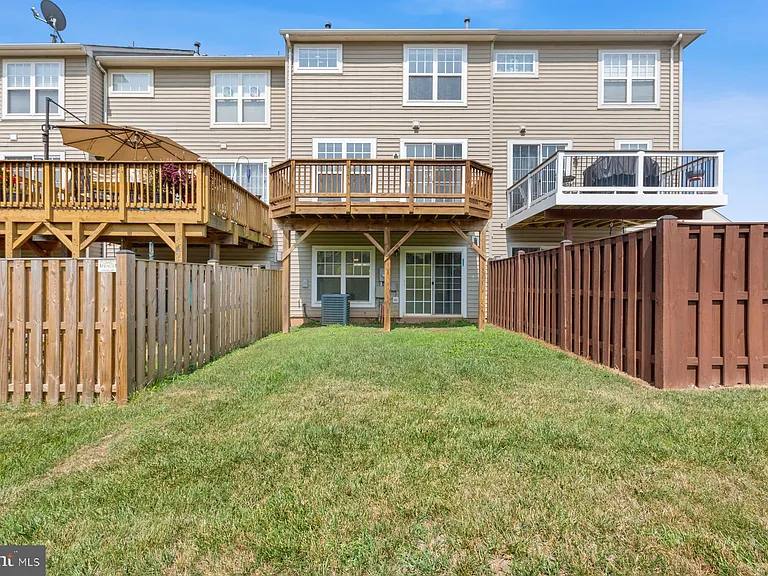 9147 Ribbon Falls Loop — Photo 40