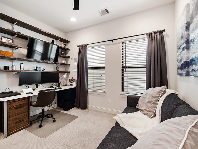 2nd Guest bed 3rd floor