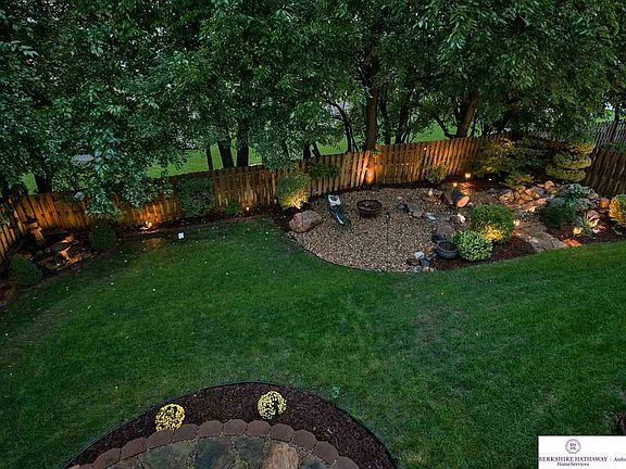 4th image of 5626 S 161st Ave