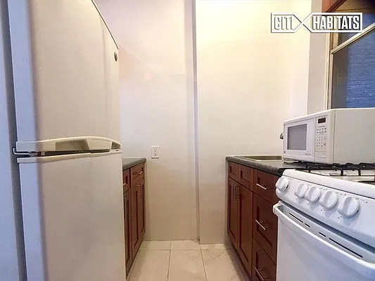 Rented by Corcoran | media 12