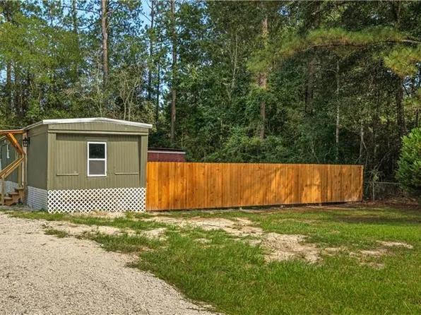 62146 Crescent Dr, Lacombe, LA 70445