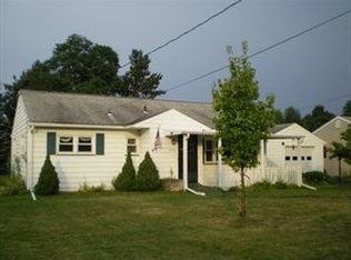 1206 N Hoffman Rd, Elmira, NY 14905
