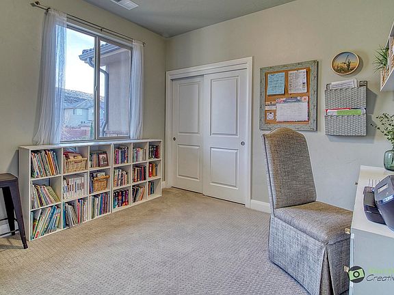 5th image of 305 E Nagano Dr