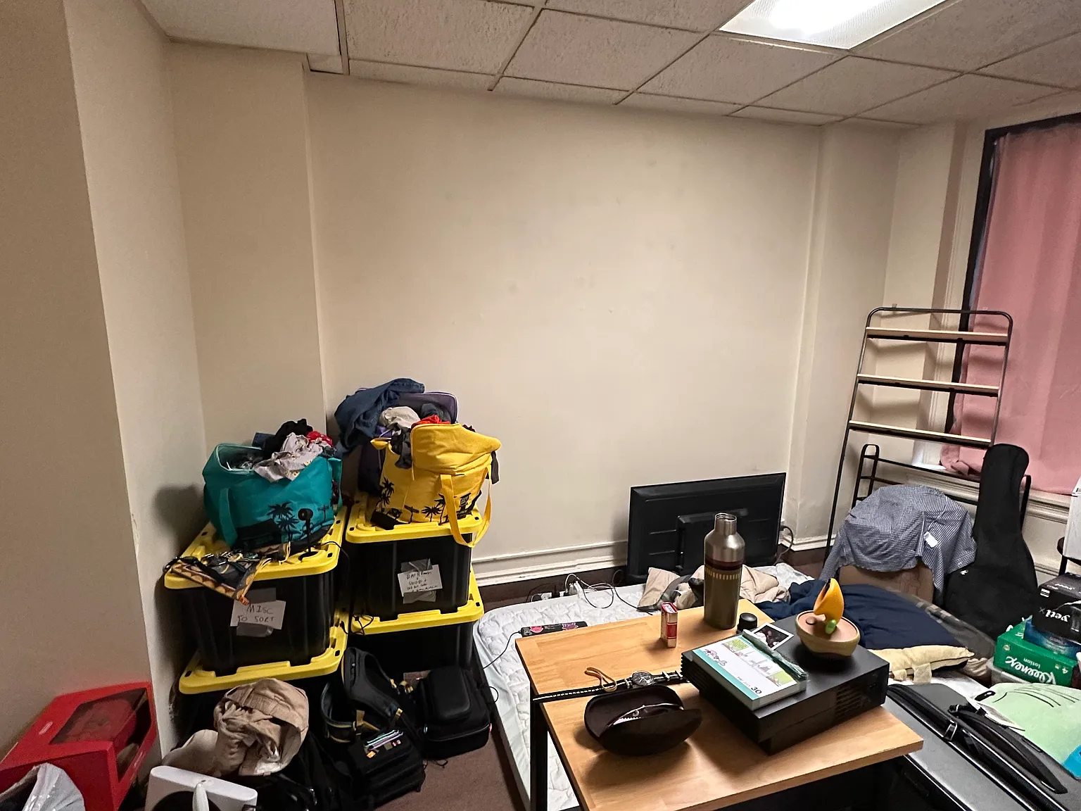 2 bed, 650 sqft, $3,100 — Photo 4