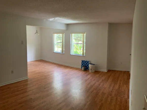 2203 S Fern Creek Ave, Orlando, FL 32806